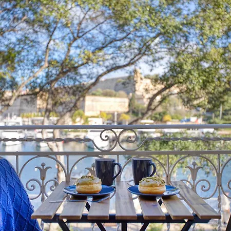 Valletta Marina View - Seafront شقة *